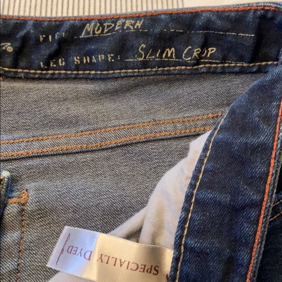 EDDIE BAUER Modern Fit Crop Ankle Zip Jeans Size 8 Dark 3/$20 SALE! - Picture 3 of 6